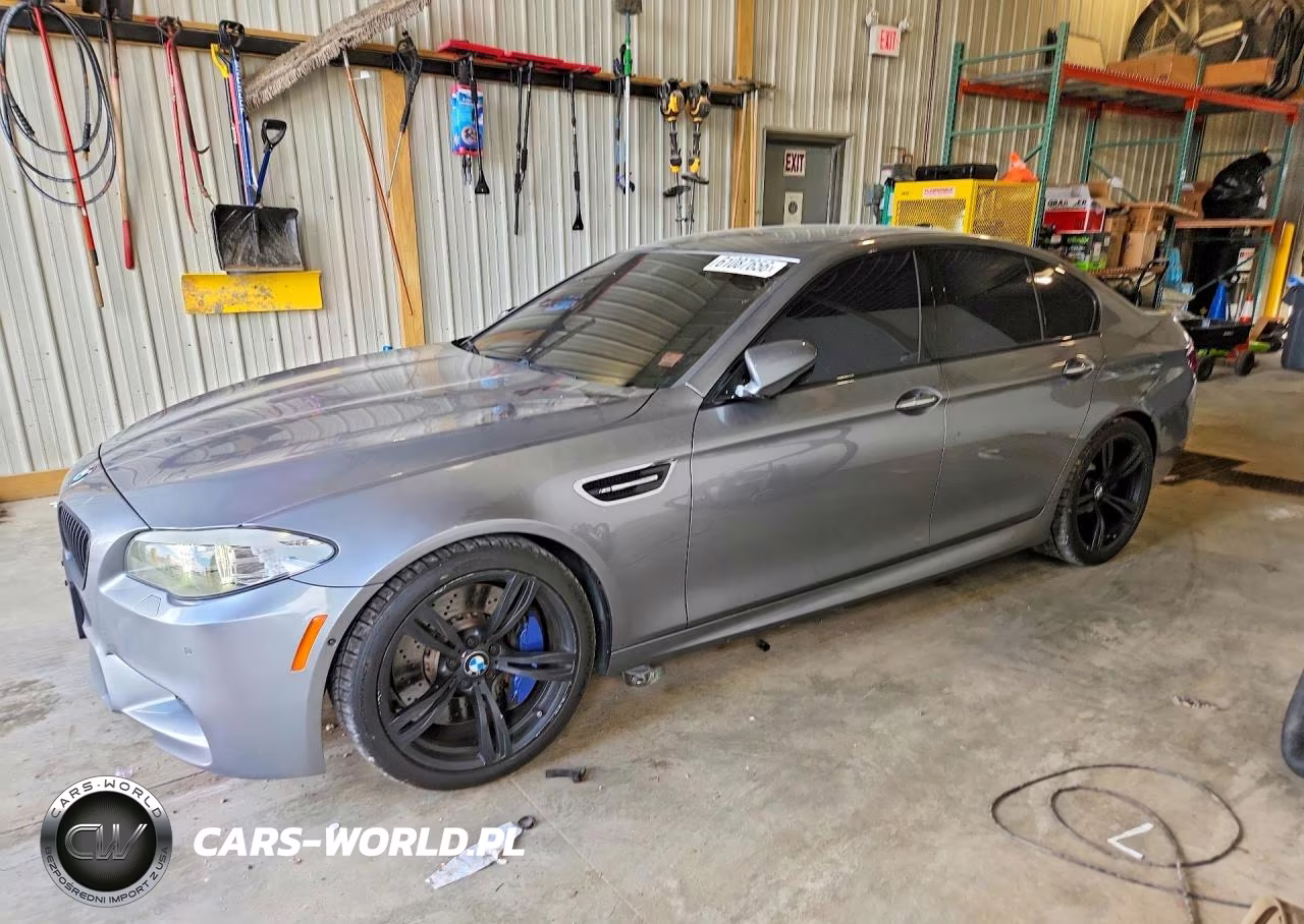 2013 BMW M5