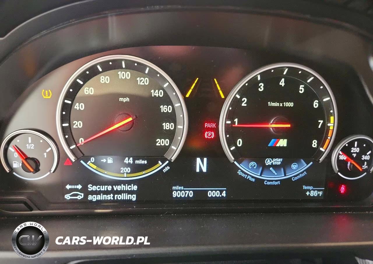 2013 BMW M5 VIN:WBSFV9C54DC773316 - 9