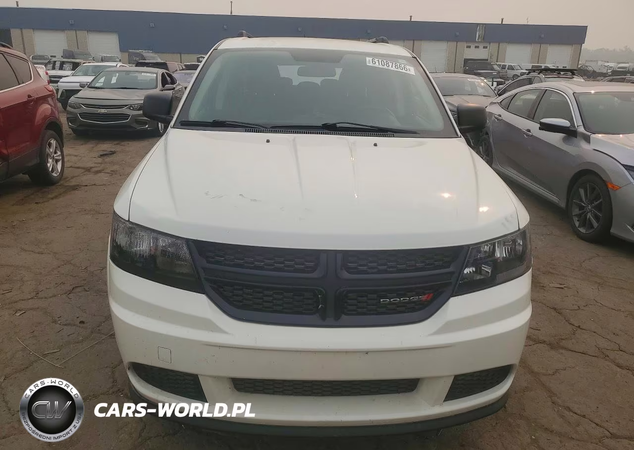 2018 Dodge Journey Se VIN:3C4PDCAB9JT353118 - 5