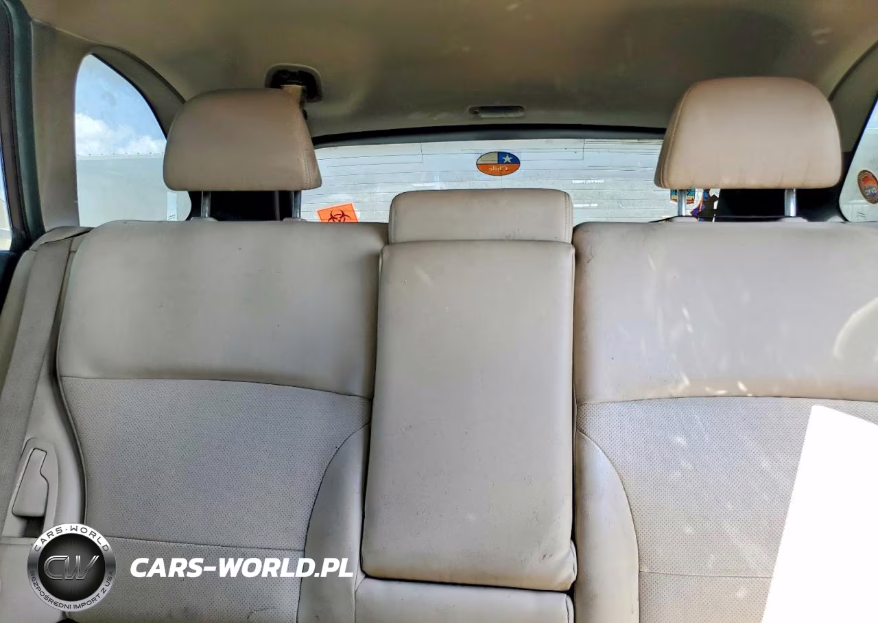 2015 Subaru Outback 2.5I Limited VIN:4S4BSBNC8F3330070 - 10