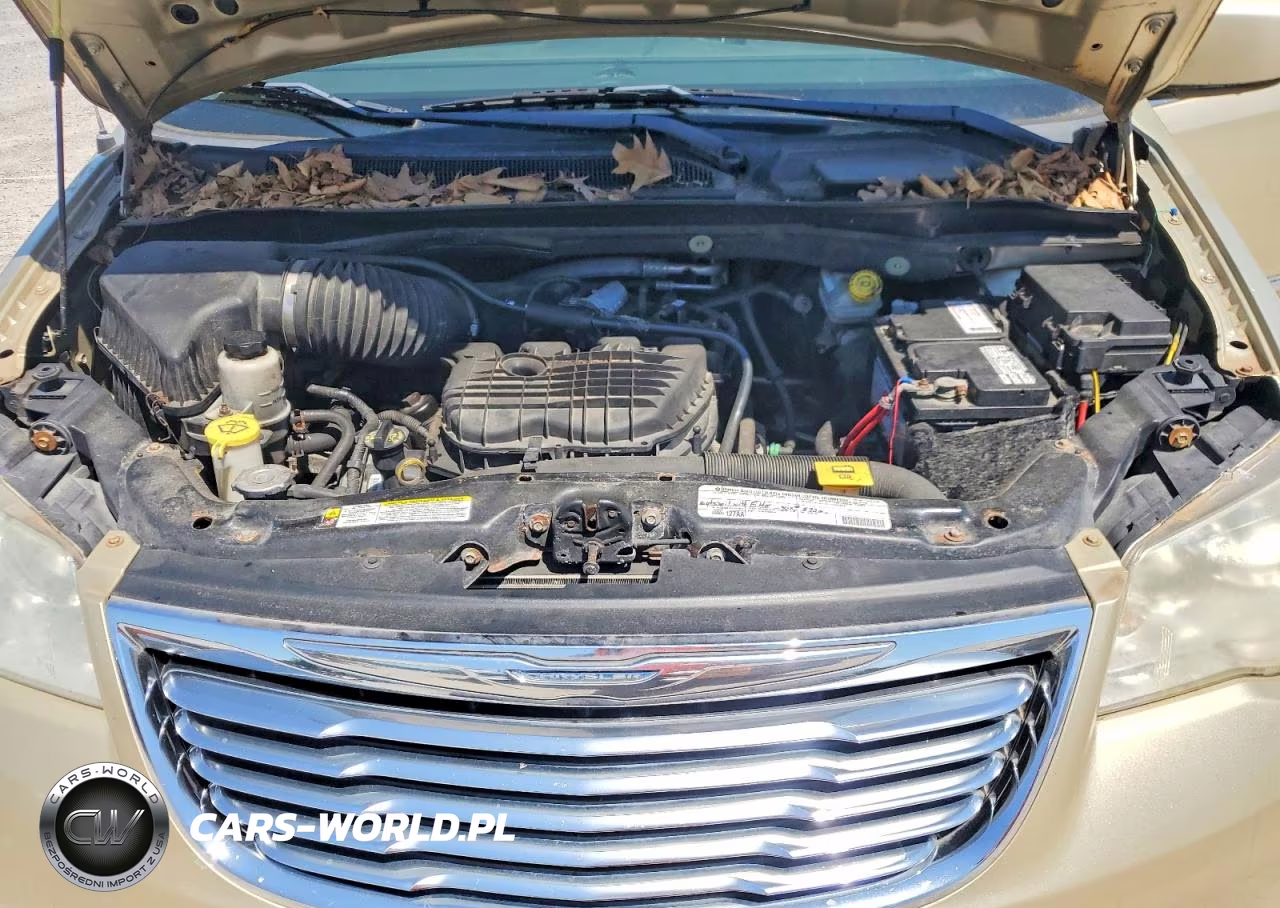 2011 Chrysler Town & Country Touring VIN:2A4RR5DG3BR664815 - 12