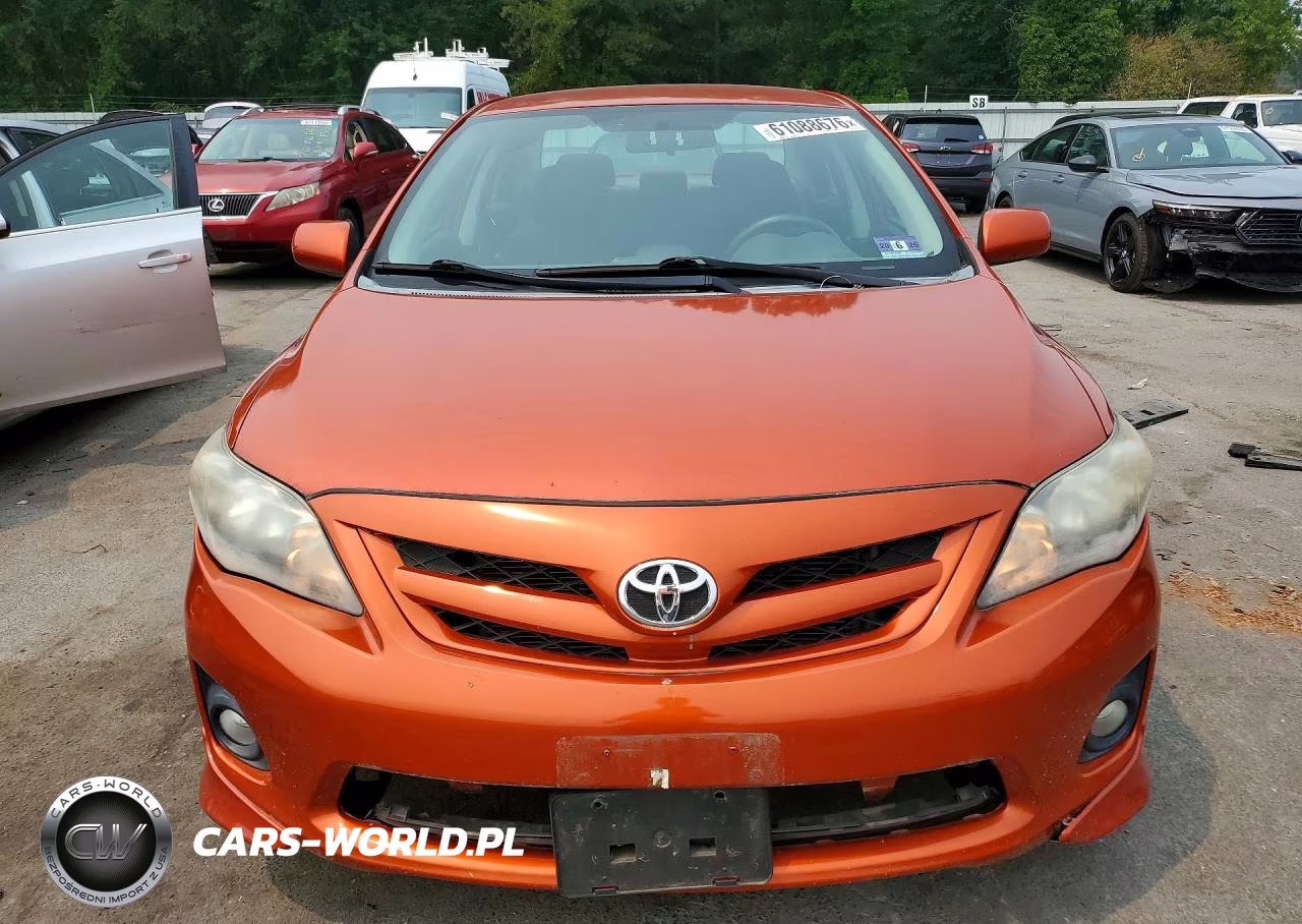 2013 Toyota Corolla S Special Edition VIN:2T1BU4EE9DC099339 - 5