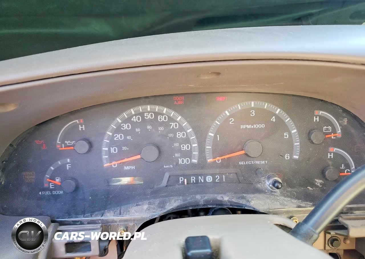 1999 Ford Expedition VIN:1FMPU18L8XLB63510 - 9