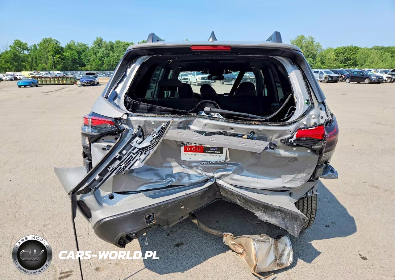 2025 Subaru Forester Premium VIN:JF2SLDDC6SH591405 - 6