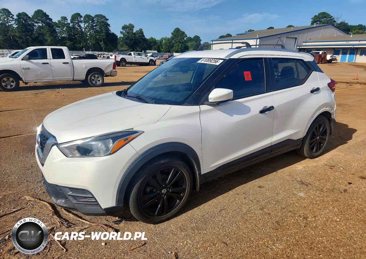 2018 Nissan Kicks Sv