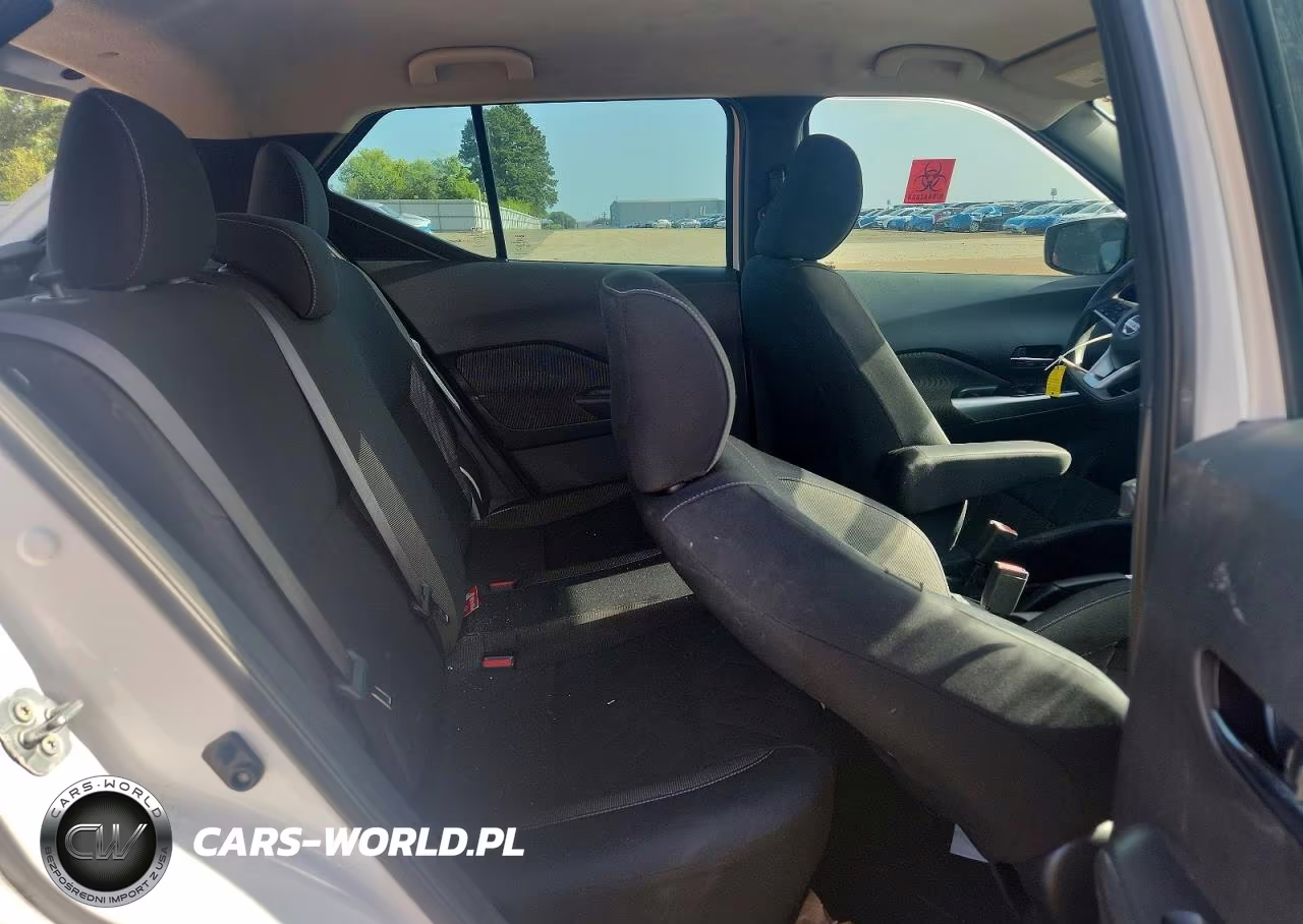 2018 Nissan Kicks Sv VIN:3N1CP5CU9JL514280 - 10