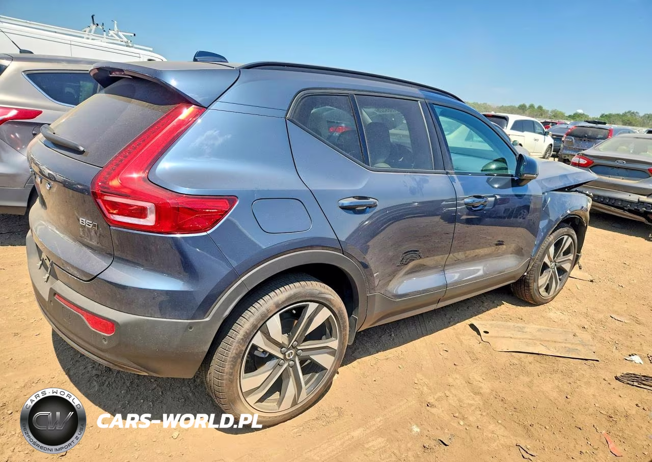 2026 Volvo Xc40 Ultra VIN:YV4L12UM8T2777972 - 3
