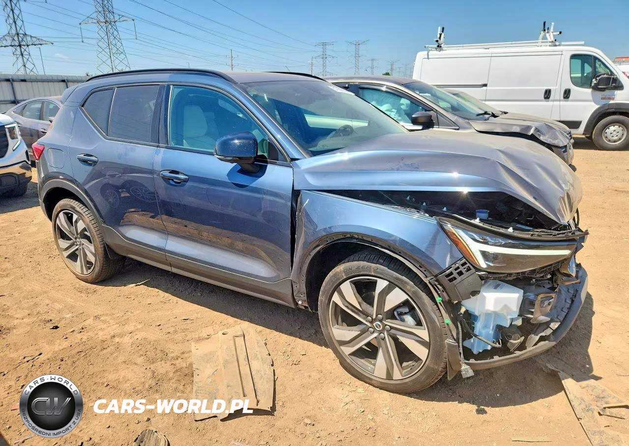 2026 Volvo Xc40 Ultra VIN:YV4L12UM8T2777972 - 4