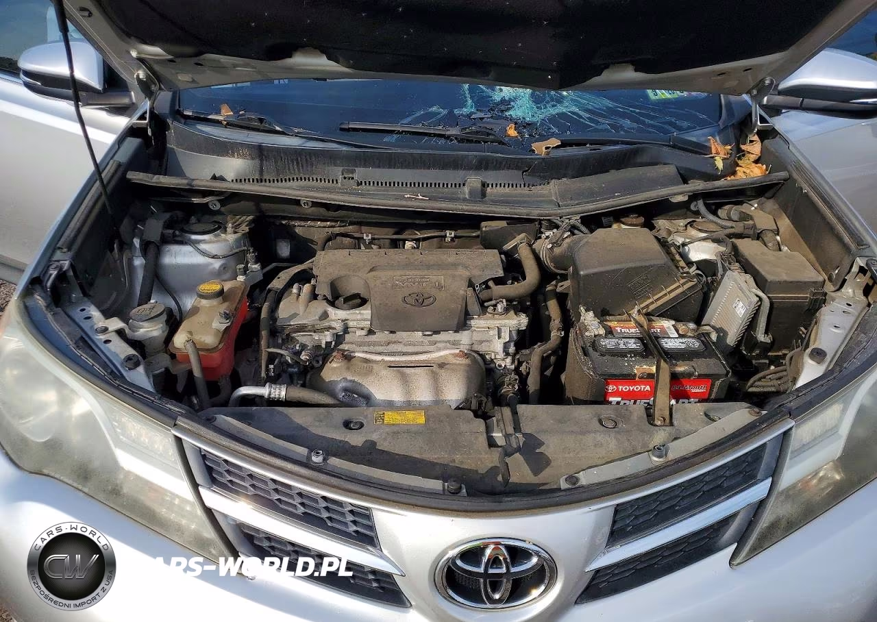 2015 Toyota Rav4 Xle VIN:2T3RFREV2FW345100 - 12