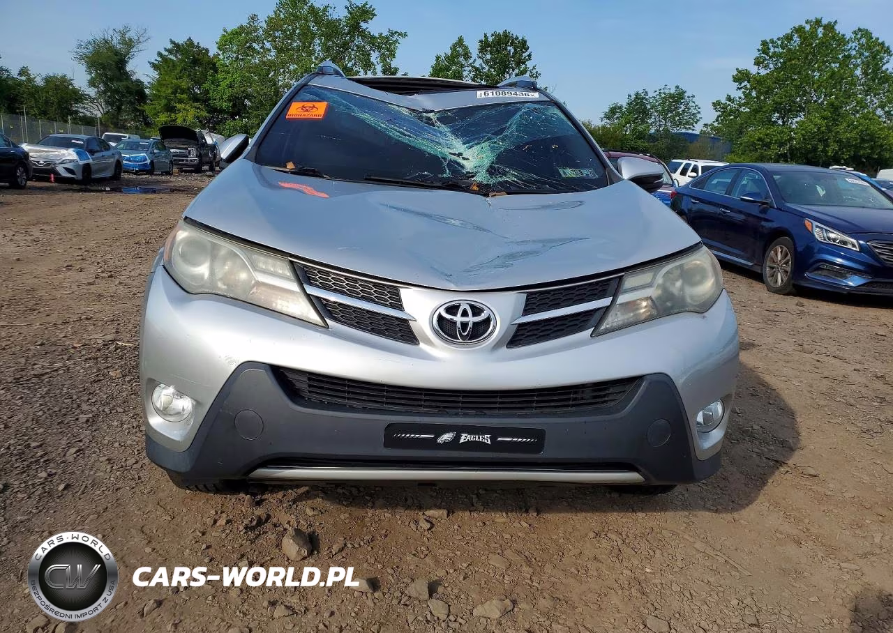2015 Toyota Rav4 Xle VIN:2T3RFREV2FW345100 - 5