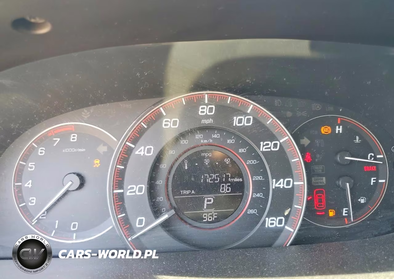 2015 Honda Accord Sport VIN:1HGCR2F52FA132165 - 9