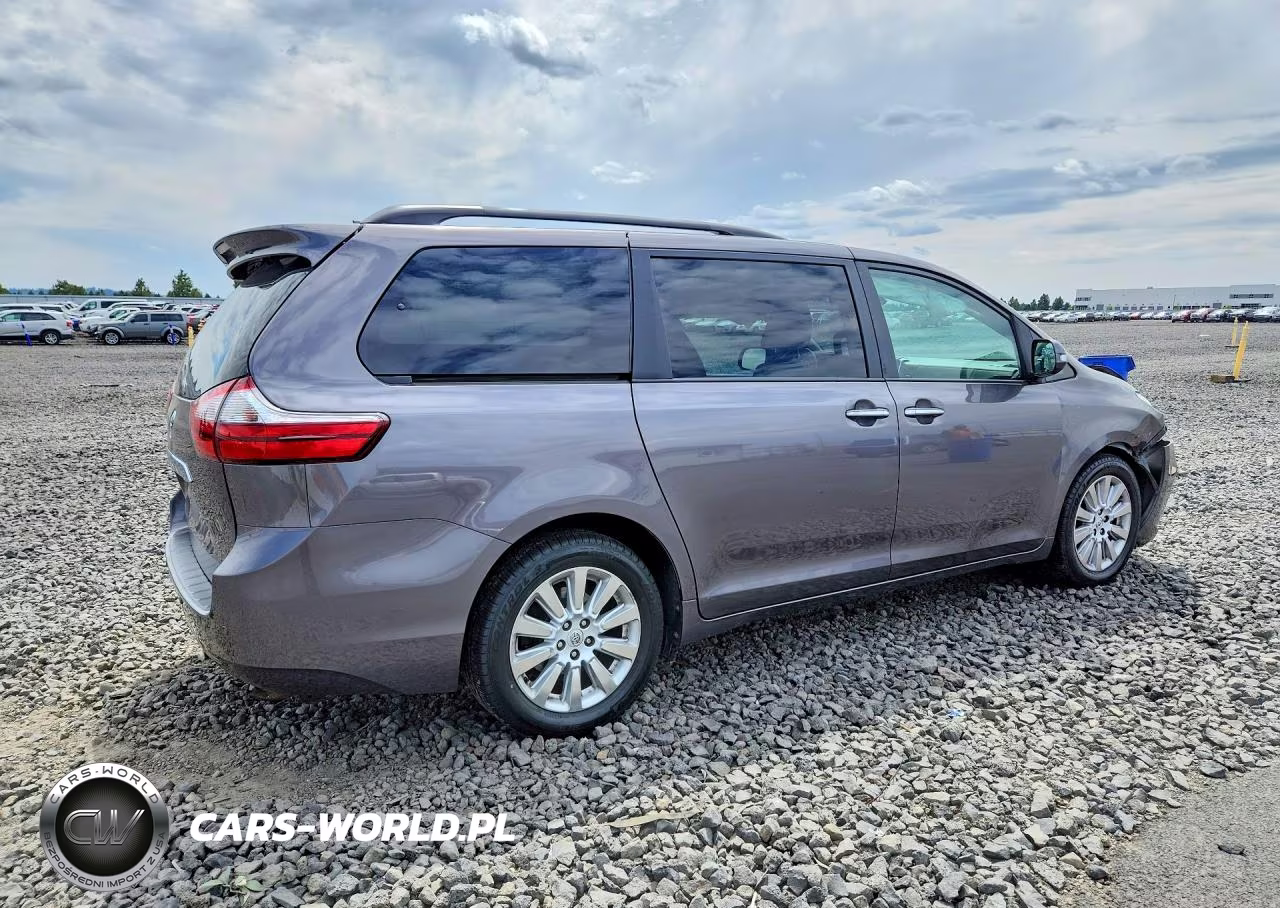 2015 Toyota Sienna Limited Premium 7-Passenger VIN:5TDYK3DC3FS617417 - 3