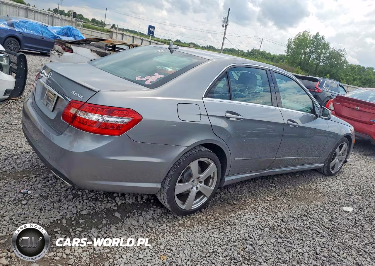 2012 Mercedes-Benz E 350 4Matic VIN:WDDHF8JBXCA618401 - 3