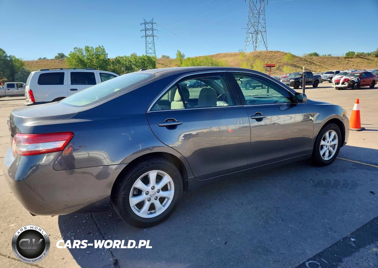 2010 Toyota Camry Le VIN:4T1BF3EK1AU091482 - 3