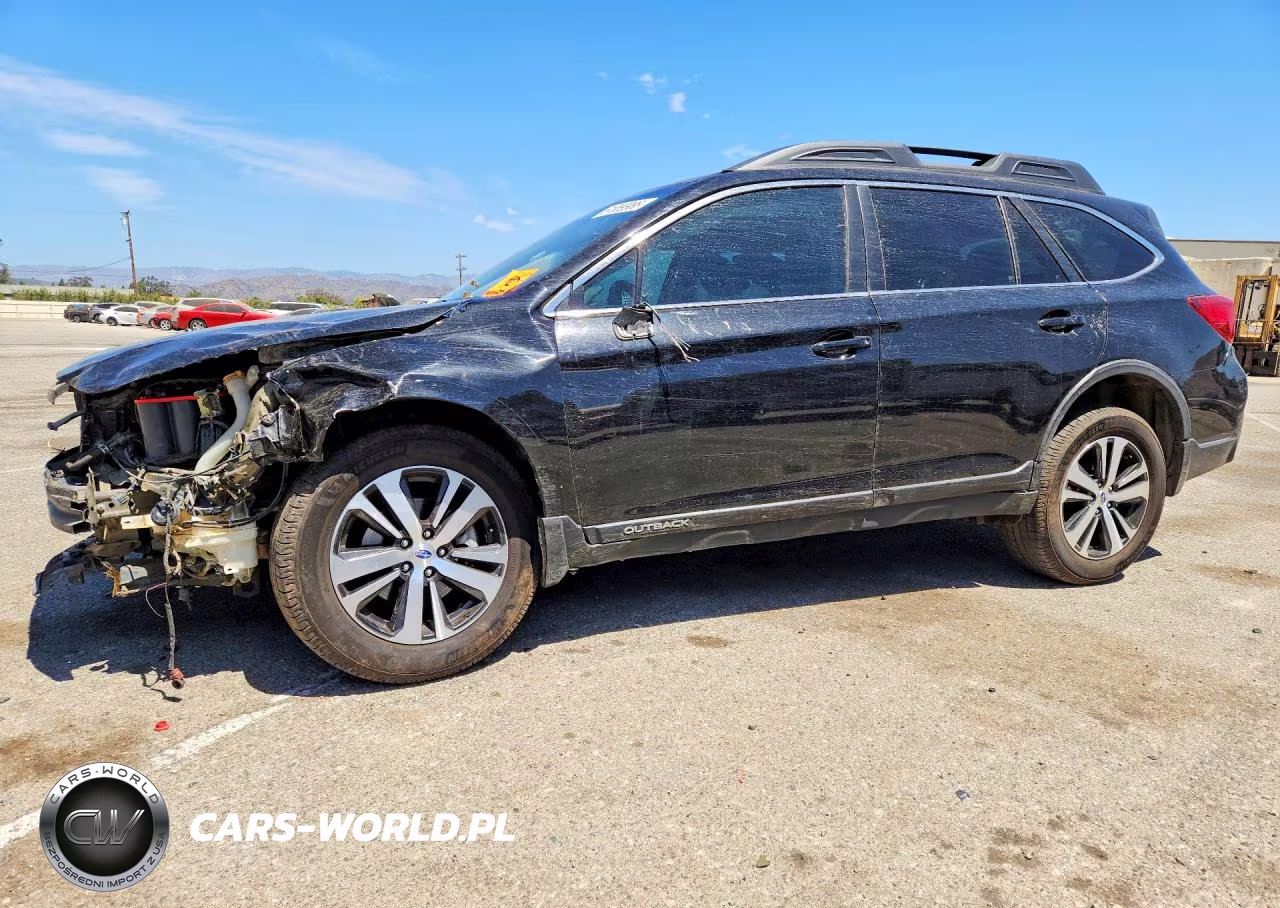 2018 Subaru Outback 3.6R Limited VIN:4S4BSENC3J3265090 - 1