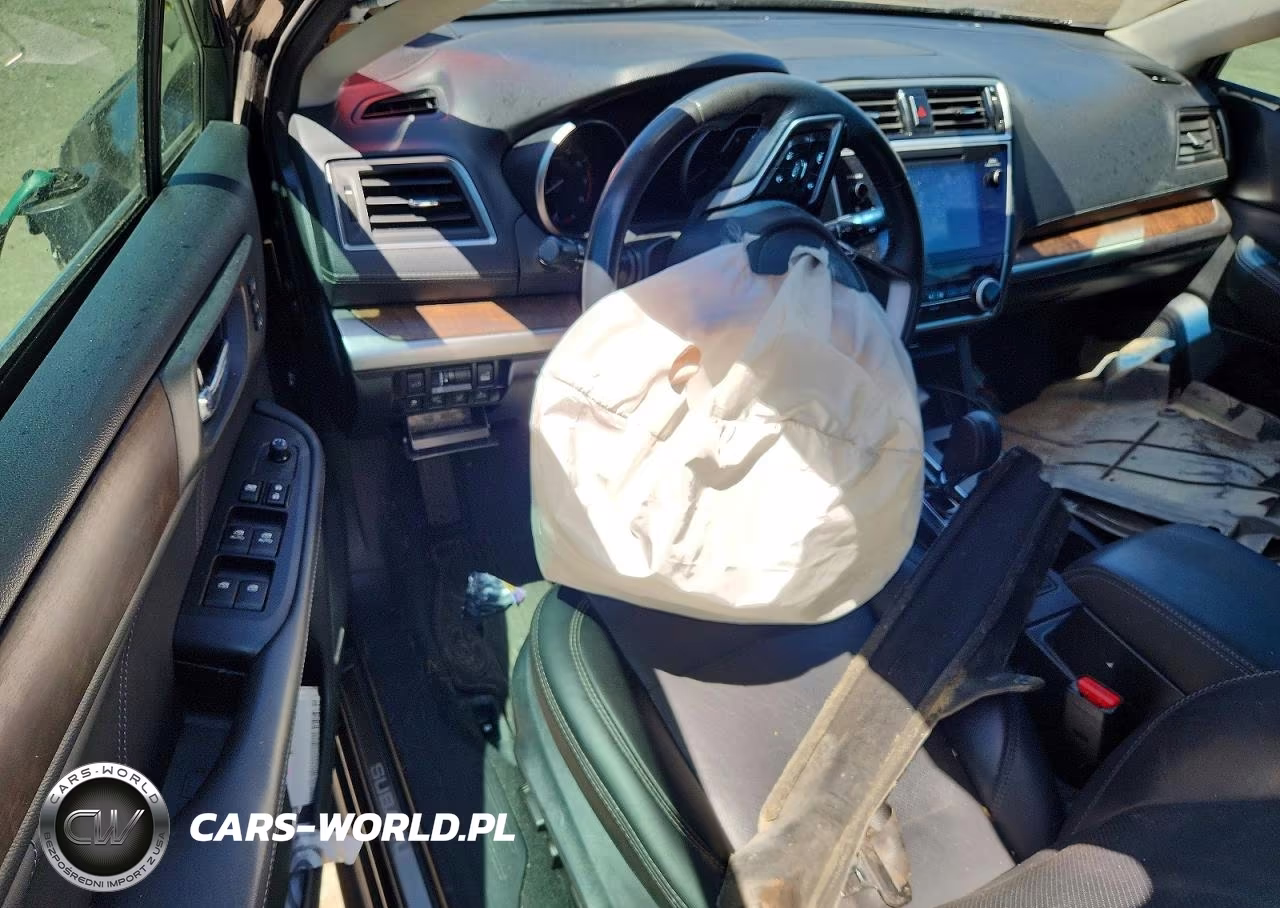 2018 Subaru Outback 3.6R Limited VIN:4S4BSENC3J3265090 - 8