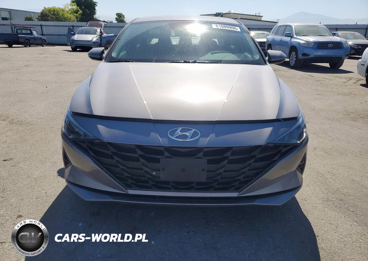 2022 Hyundai Elantra Sel VIN:KMHLM4AG1NU312487 - 5