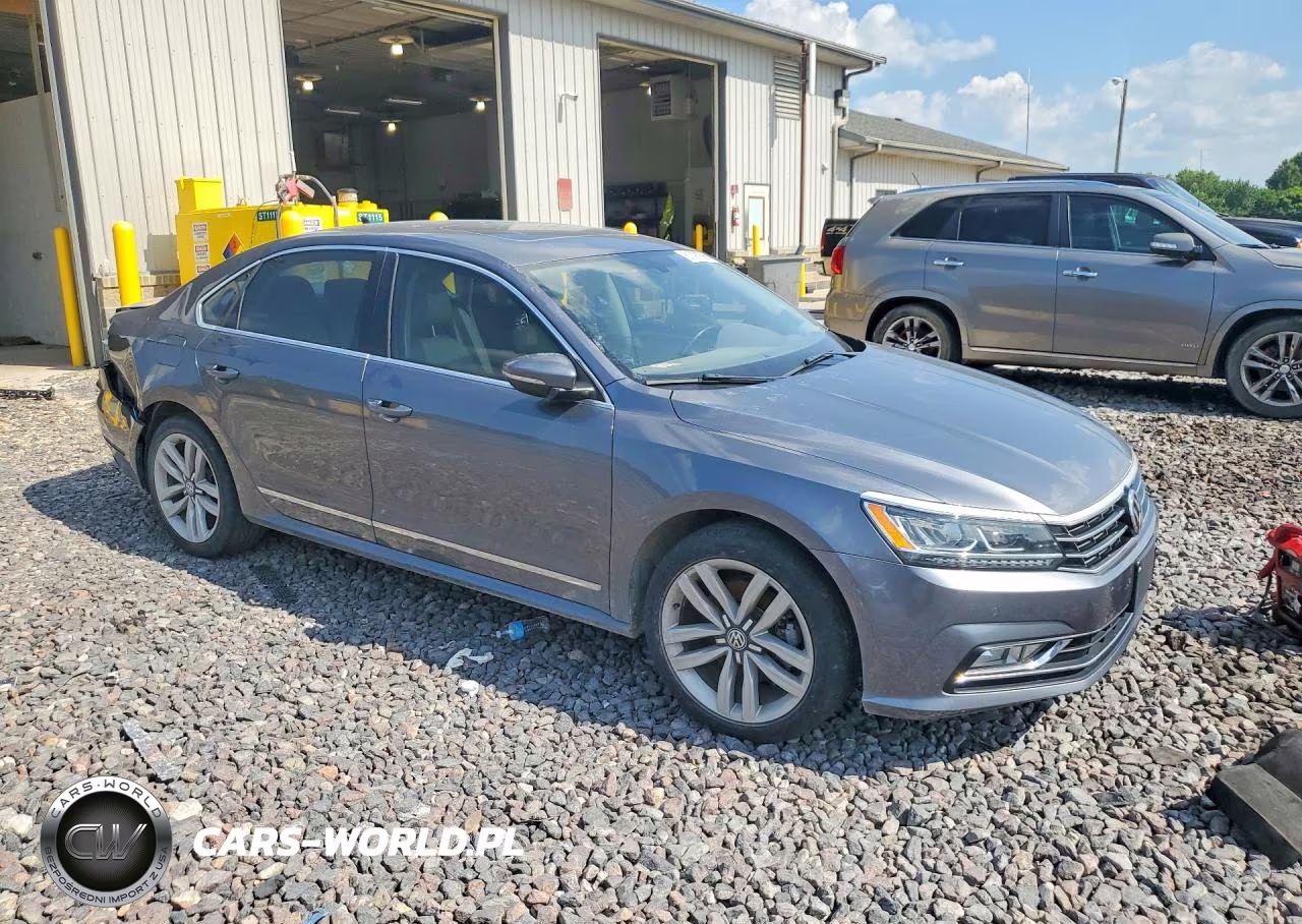 2017 Volkswagen Passat Se VIN:1VWGT7A34HC085200 - 4