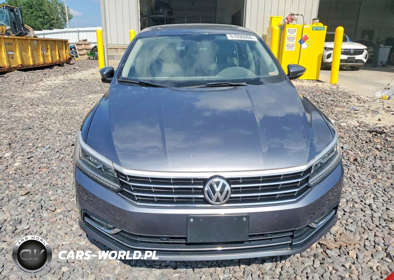 2017 Volkswagen Passat Se VIN:1VWGT7A34HC085200 - 5