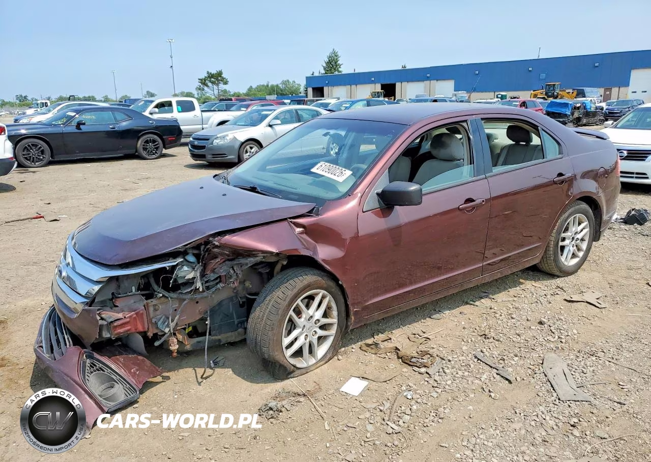 2012 Ford Fusion S – zdjęcie 1 z 12