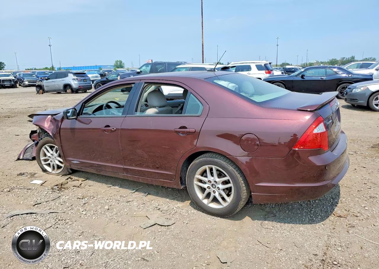 2012 Ford Fusion S VIN:3FAHP0GA8CR143429 - 2