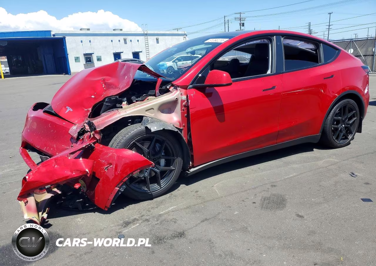 2023 Tesla Model Y – zdjęcie 1 z 13