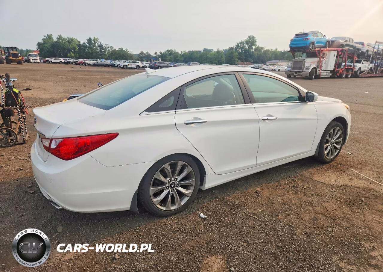 2013 Hyundai Sonata Se VIN:5NPEC4AC3DH610917 - 3