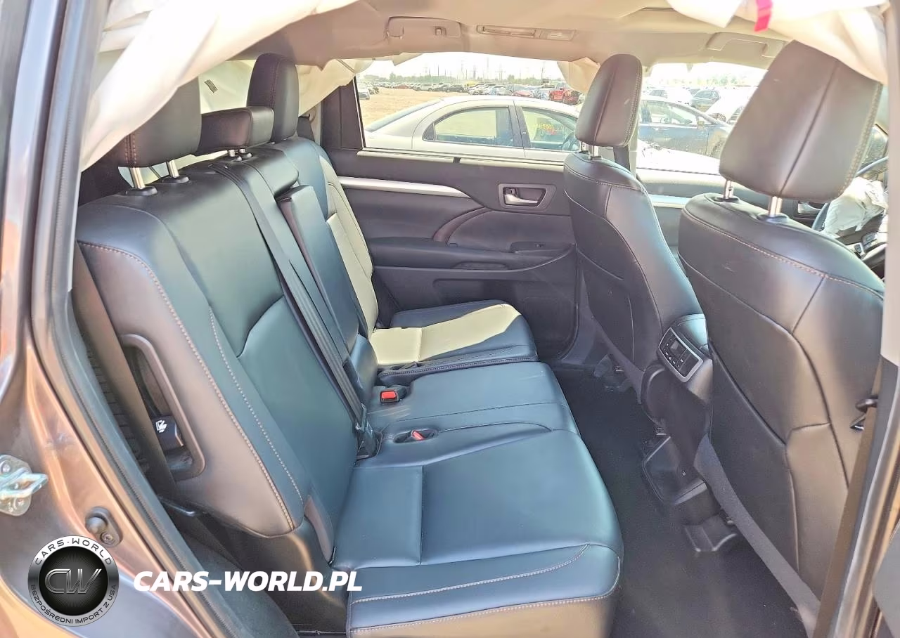 2019 Toyota Highlander Hybrid Xle VIN:5TDJGRFHXKS059087 - 11