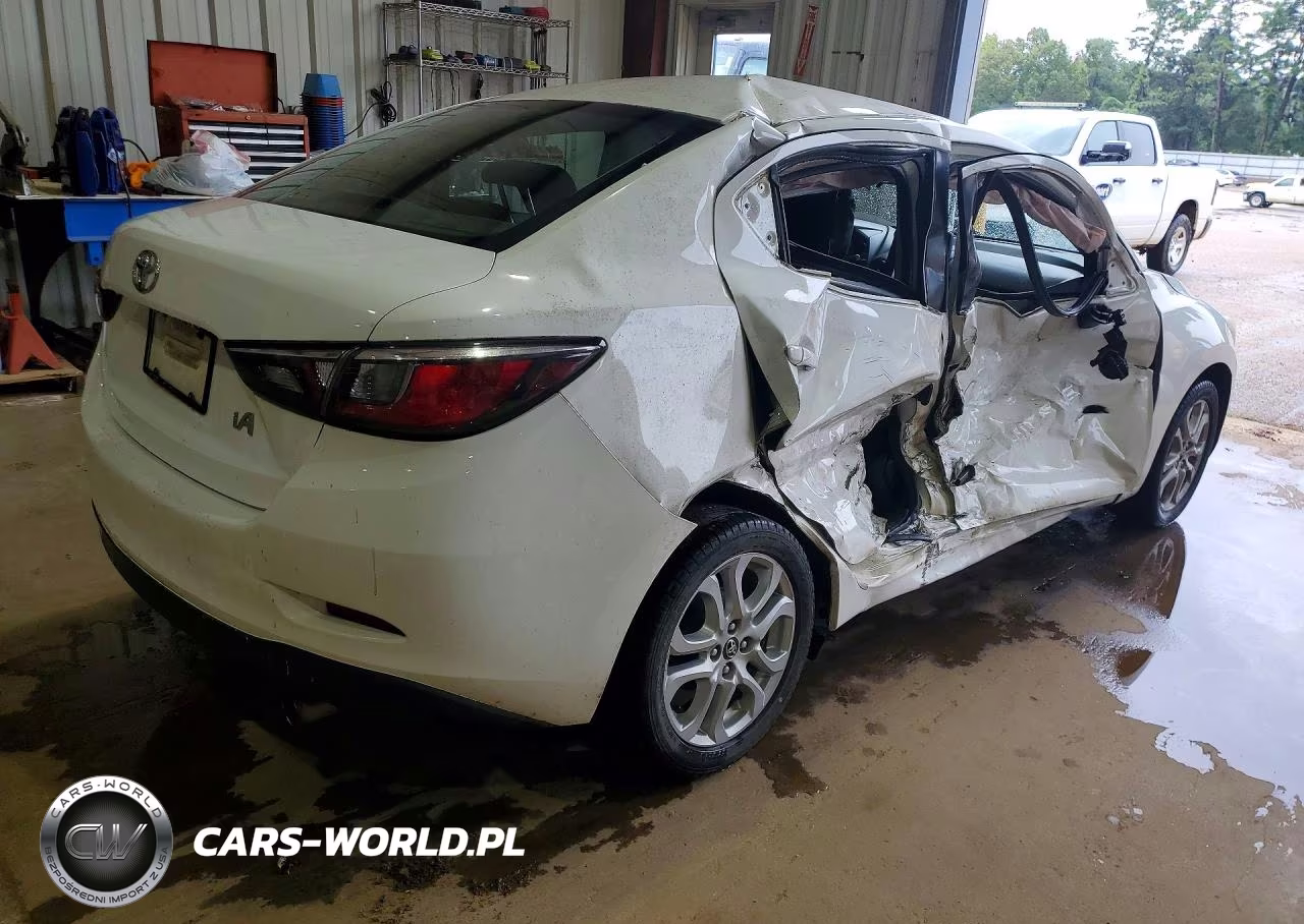2017 Toyota Yaris Ia Base VIN:3MYDLBYV6HY164439 - 3