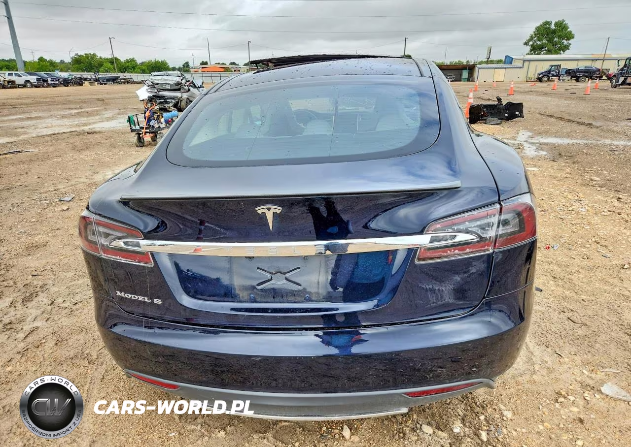 2013 Tesla Model S VIN:5YJSA1DP9DFP05938 - 6