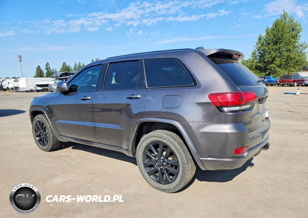 2019 Jeep Grand Cherokee Laredo VIN:1C4RJFAG6KC592072 - 2