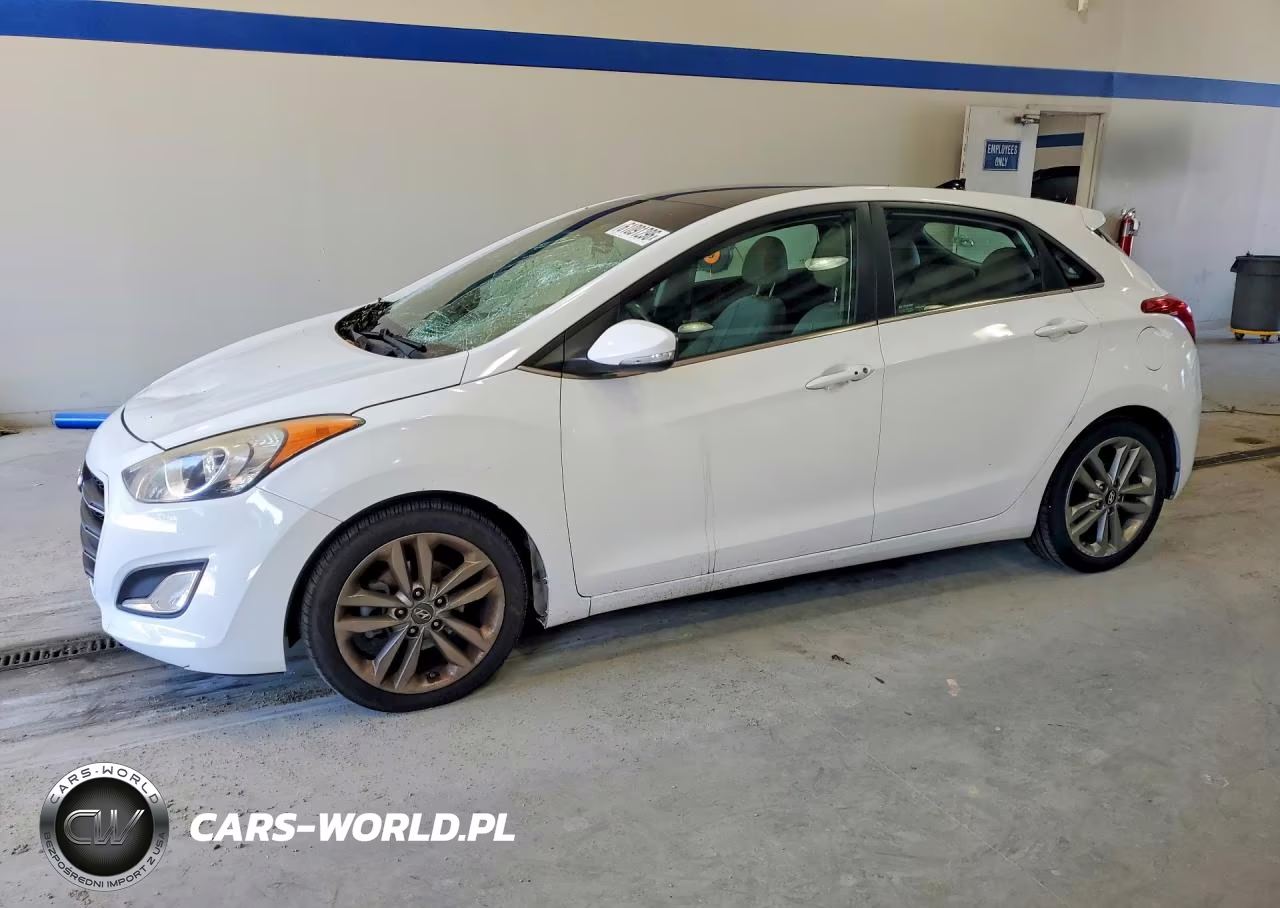 2016 Hyundai Elantra Gt Base – zdjęcie 1 z 12
