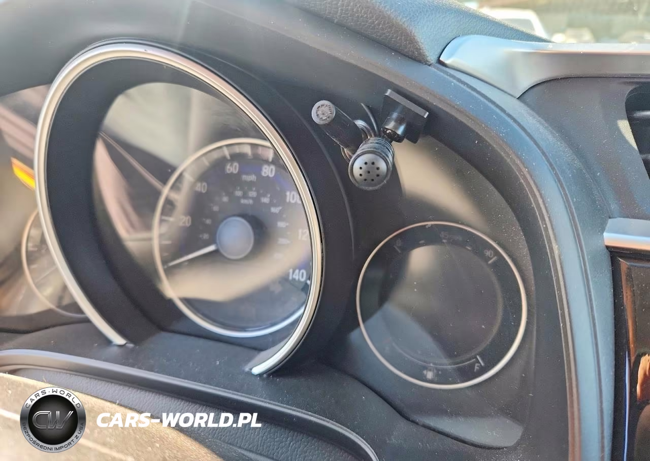 2019 Honda Fit Lx VIN:3HGGK5H4XKM711736 - 9