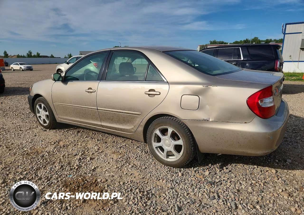 2002 Toyota Camry Le VIN:4T1BE32K12U072343 - 2