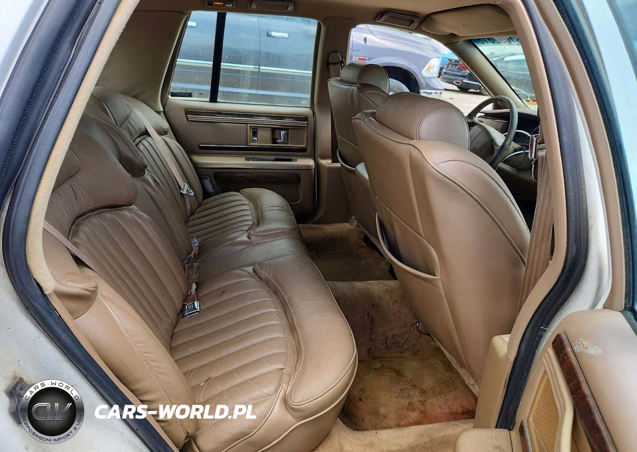 1994 Buick Roadmaster VIN:1G4BN52P2RR435642 - 10