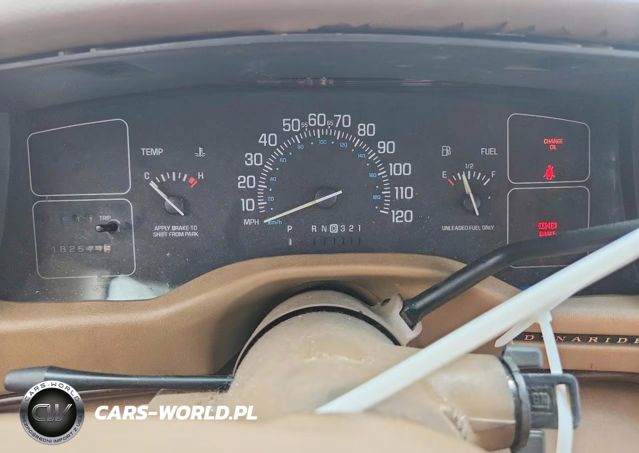 1994 Buick Roadmaster VIN:1G4BN52P2RR435642 - 9