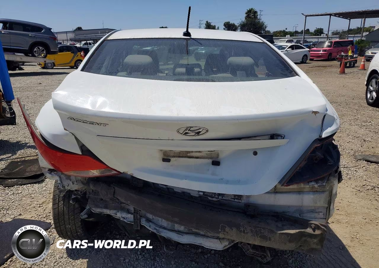2015 Hyundai Accent Gls VIN:KMHCU4AE3FU822985 - 6