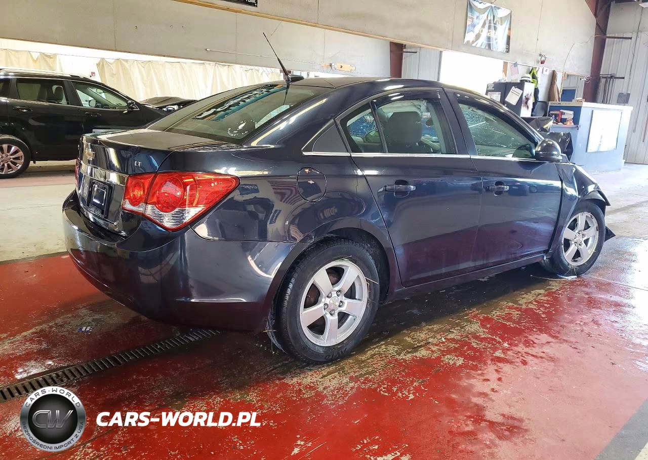 2014 Chevrolet Cruze Lt VIN:1G1PC5SB5E7360809 - 3