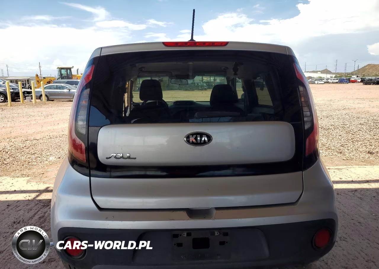 2017 Kia Soul Base VIN:KNDJN2A2XH7485042 - 6
