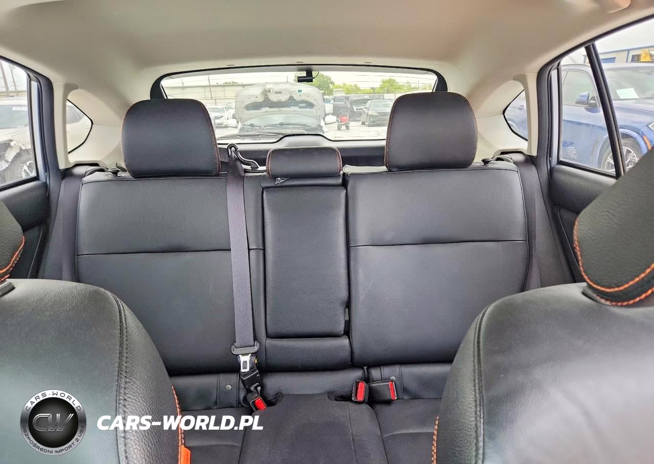 2016 Subaru Crosstrek Limited VIN:JF2GPALC7GH299425 - 10