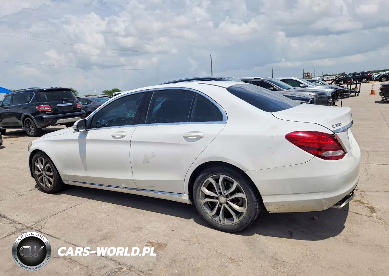 2015 Mercedes-Benz C 300 VIN:55SWF4JB1FU056571 - 2