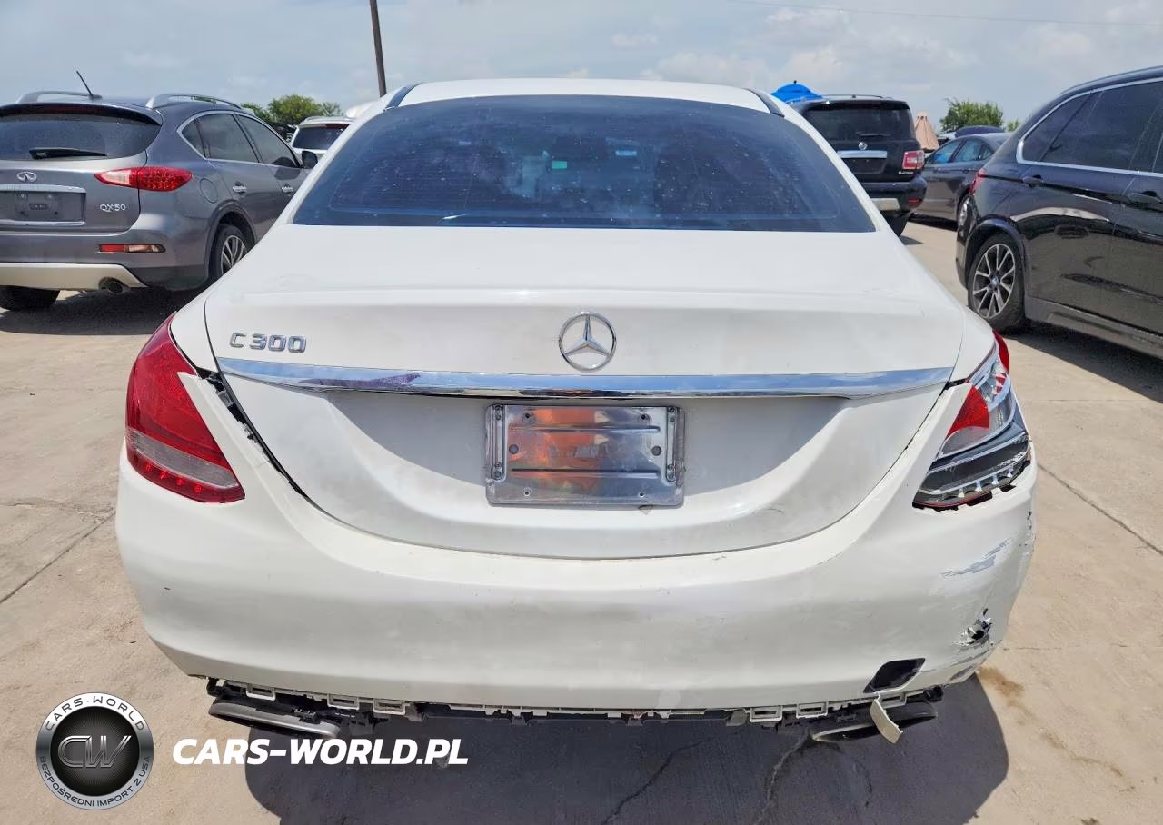 2015 Mercedes-Benz C 300 VIN:55SWF4JB1FU056571 - 6