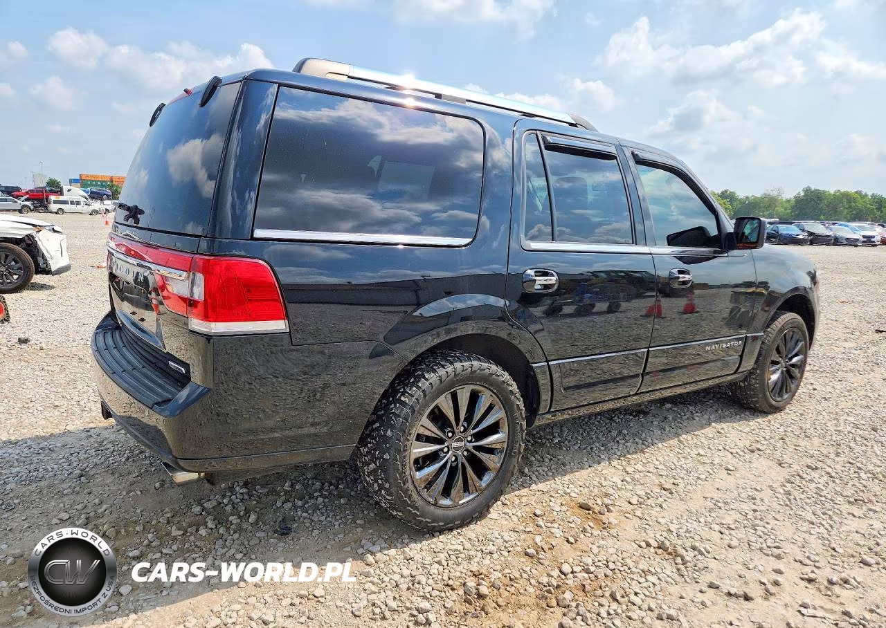 2016 Lincoln Navigator Select VIN:5LMJJ2JT9GEL01717 - 3