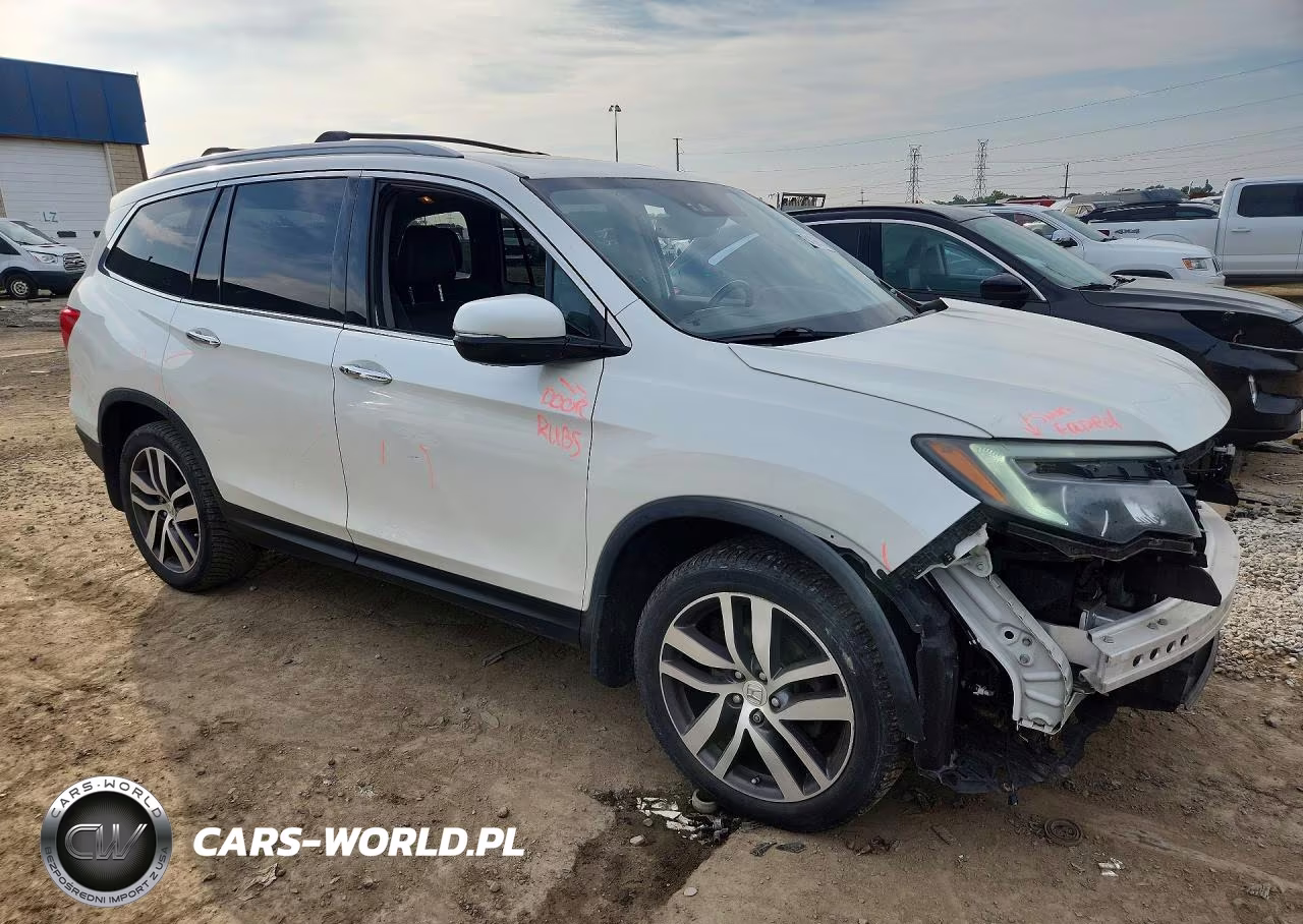 2017 Honda Pilot Elite VIN:5FNYF6H09HB011150 - 4