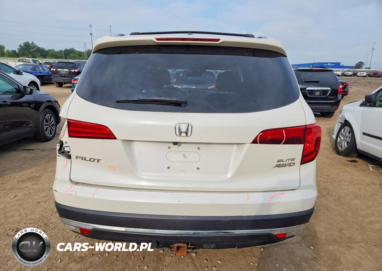 2017 Honda Pilot Elite VIN:5FNYF6H09HB011150 - 6