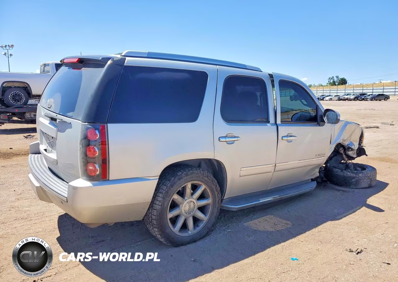 2012 GMC Yukon Denali VIN:1GKS2EEF7CR133887 - 3