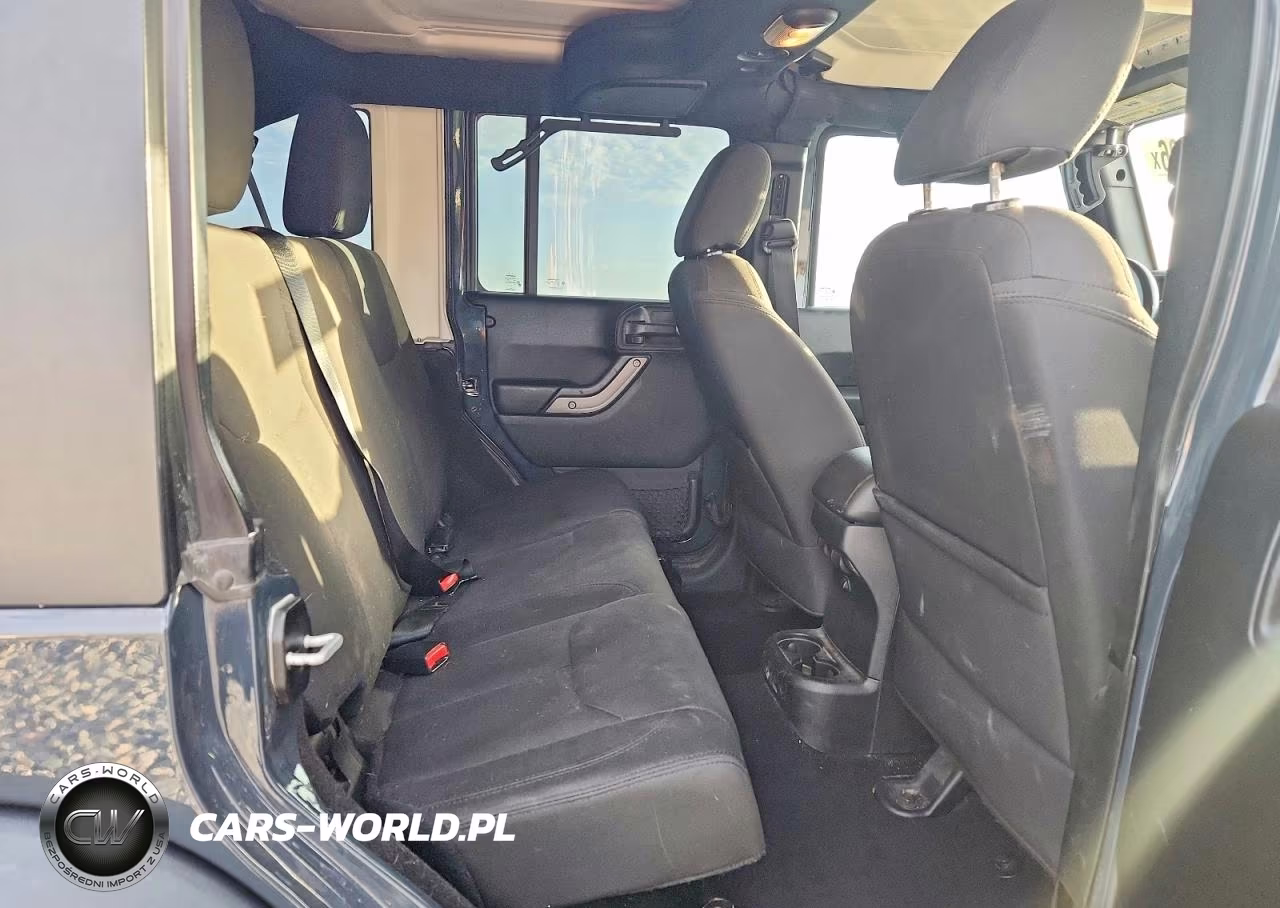 2018 Jeep Wrangler Unlimited Sport VIN:1C4BJWDG1JL859226 - 10