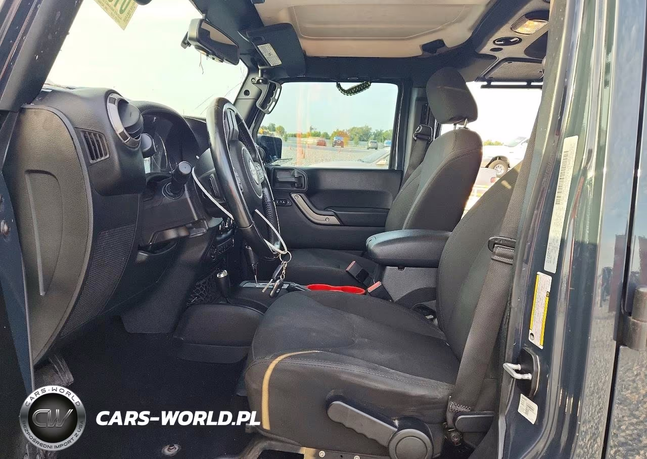 2018 Jeep Wrangler Unlimited Sport VIN:1C4BJWDG1JL859226 - 7