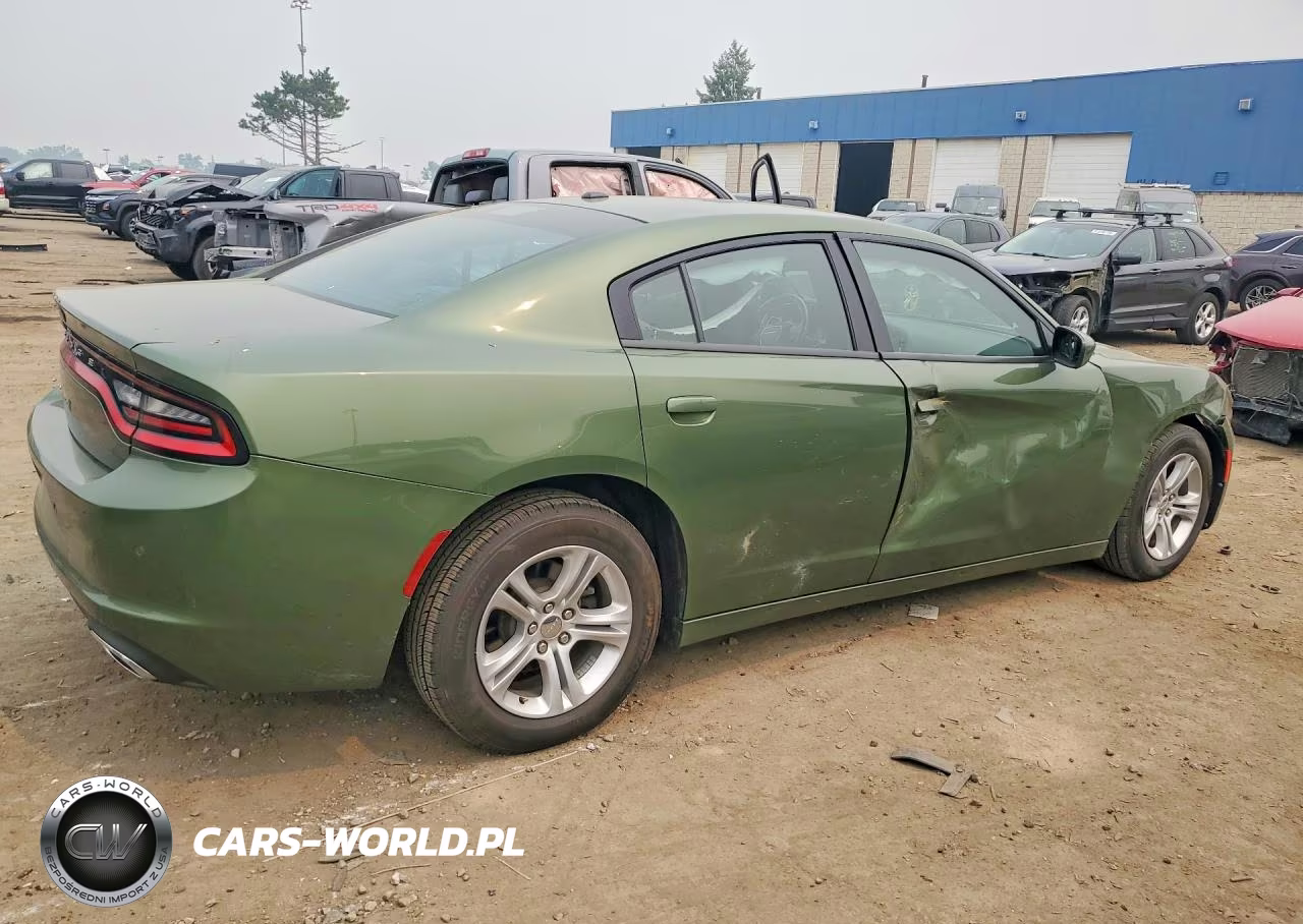 2019 Dodge Charger Sxt VIN:2C3CDXBG0KH612786 - 3