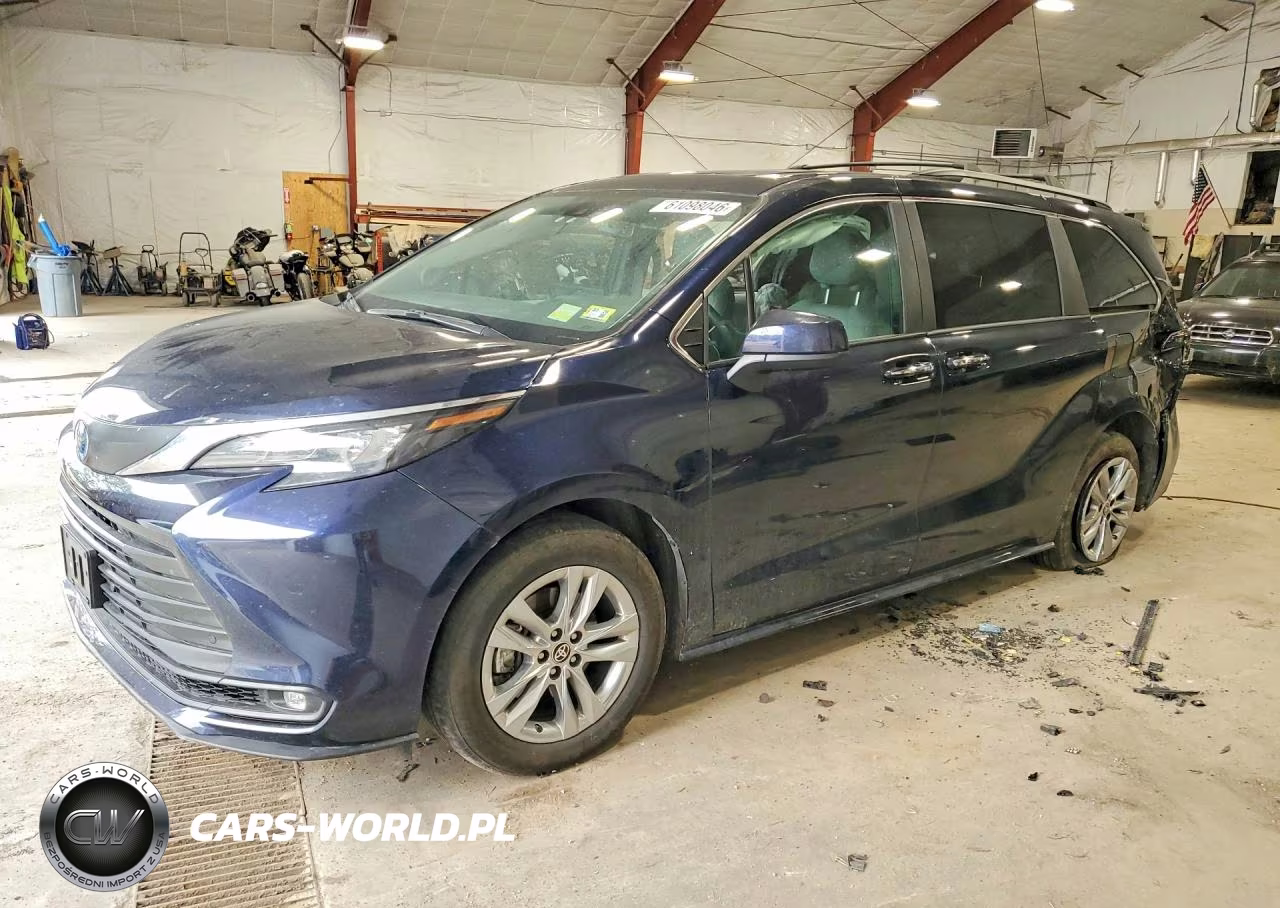 2025 Toyota Sienna Xle 7-Passenger – zdjęcie 1 z 14